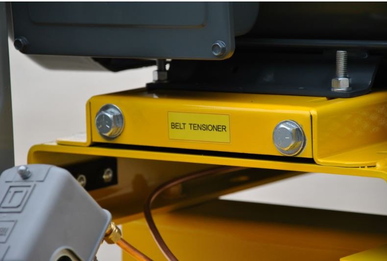 Automatic spring-loaded belt tensioner on the EMAX E450-SP piston compressor